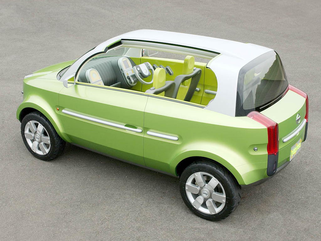 Nissan Redigo 2003 003.jpg